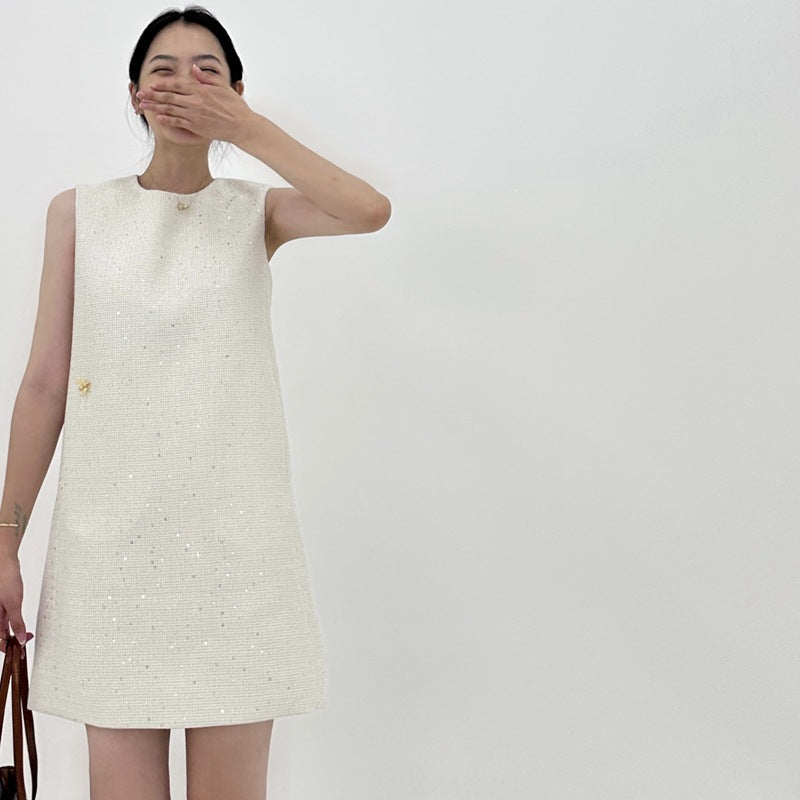 Women's Sheek Sleeveless Apricot Dress